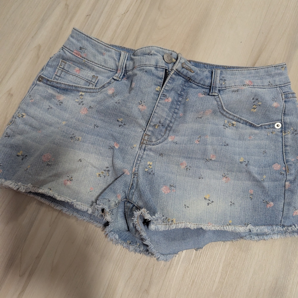 Wild Fable Light Blue Floral Jean Shorts